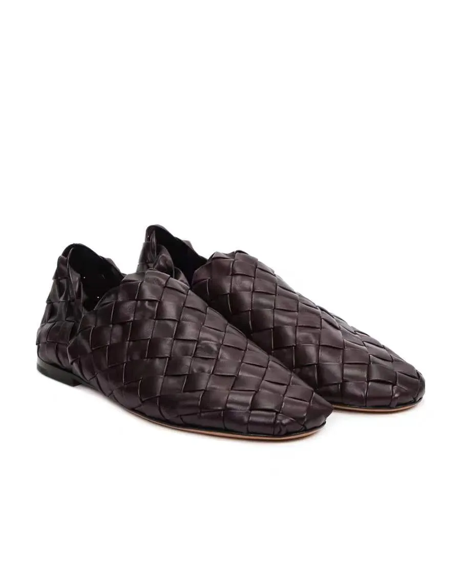 [BV] Top P: 760💰Size for couples: 35-44 (Female, 40, 41, Male 38, 45, custom-made, non-returnable) (Bottega Veneta) Genuine leather outsole, classic woven beanie shoes, two-wear heel set Blessed are the little feet👣👣Comfortable casual shoes that can be worn all year round, made of imported first-layer sheepskin➕fine-quality sheepskin leather, imported sheepskin lining, luxury genuine leather outsole [rose][rose], Bottega Veneta is an Italian luxury brand. Made using traditional Italian leather craftsmanship.
